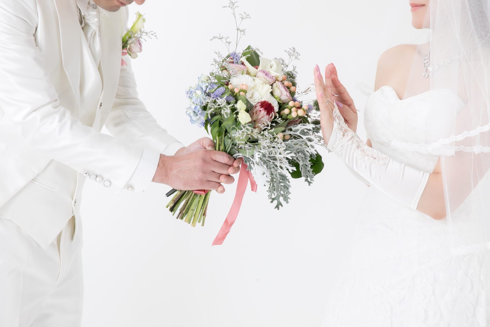 結婚詐欺？